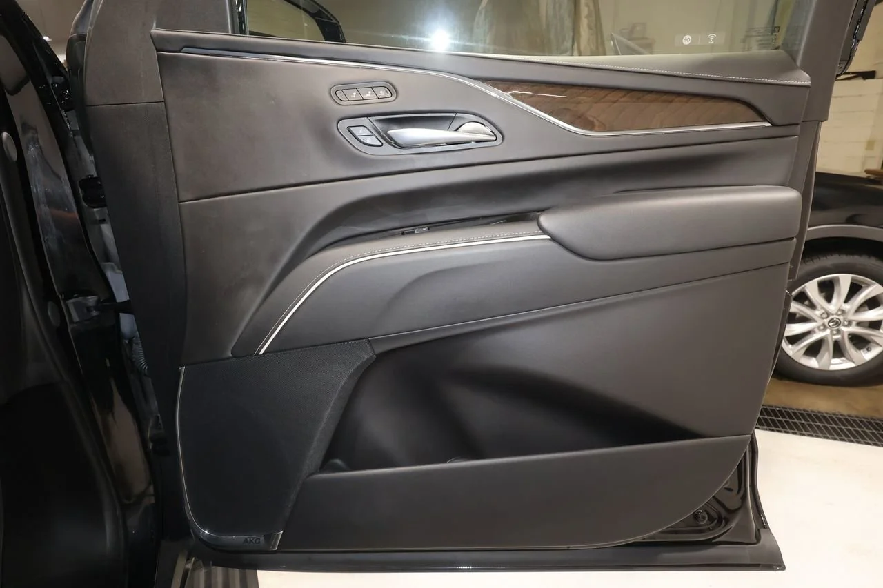 Certified Used 2024 Black Raven Cadillac Sport Platinum image 20