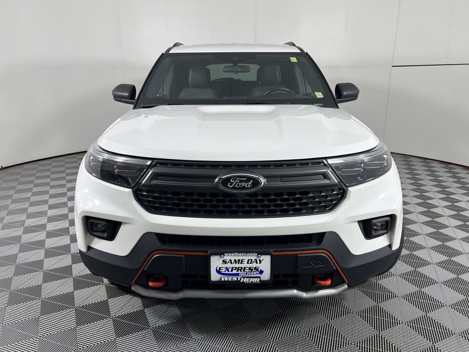 Used 2022 Star White Metallic Tri-Coat Ford Timberline image 5