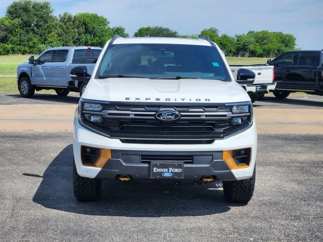 New 2026 Star White Metallic Tri-Coat Ford Tremor® image 2