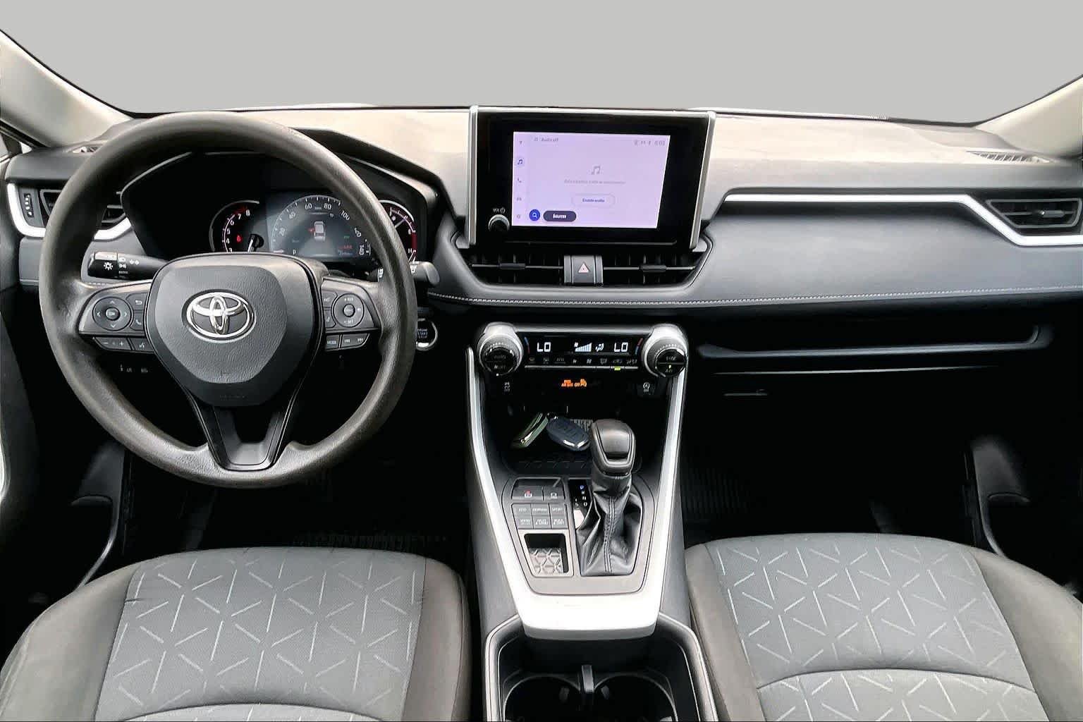 2023 Toyota RAV4 XLE - Photo 14