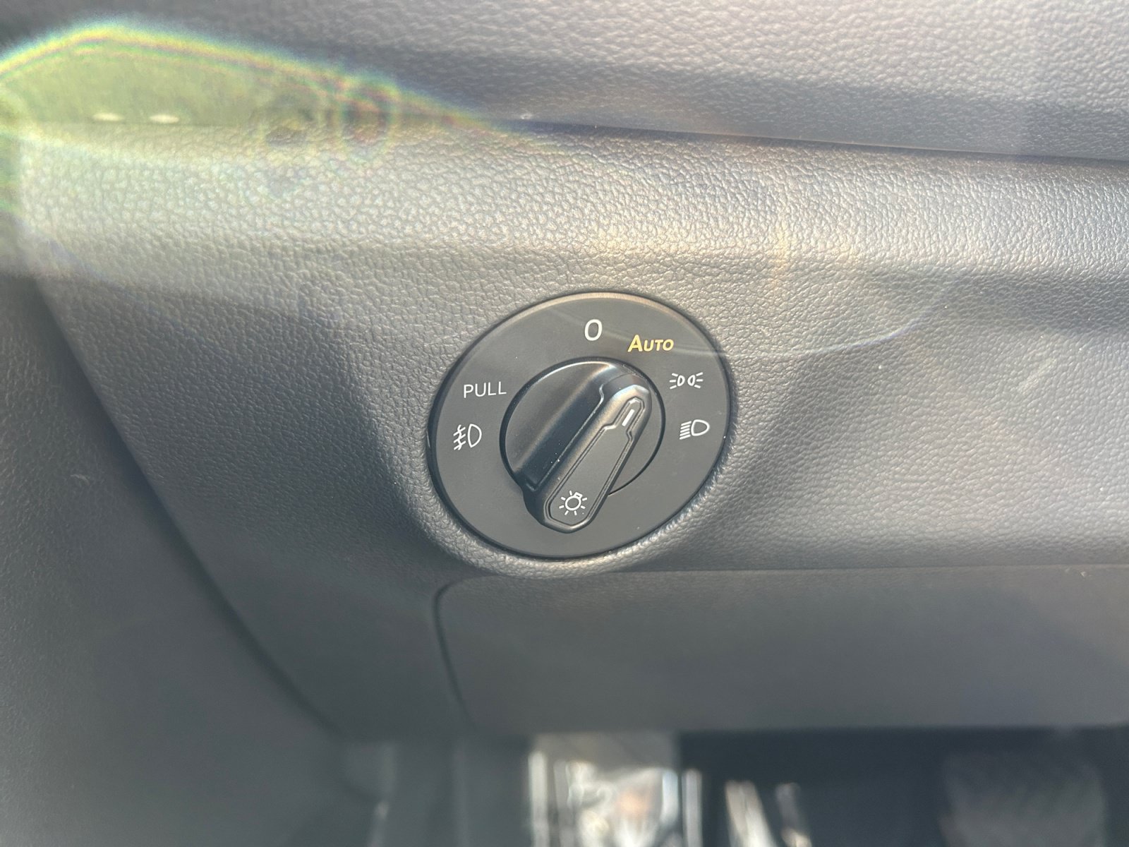 Used 2020 Platinum Gray Metallic Volkswagen R-Line image 24