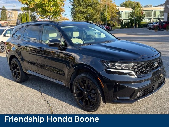 Used 2021 Black Kia SX image 2
