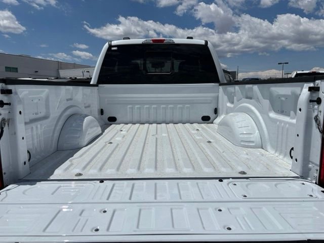 New 2026 Oxford White Ford F-350® XL image 17