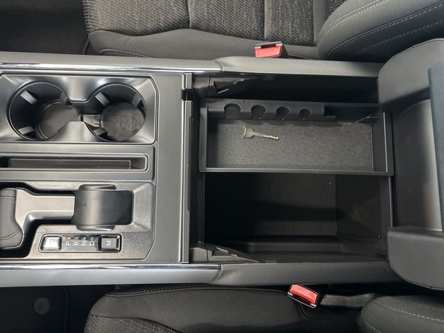 New 2026 Oxford White Ford XLT image 43