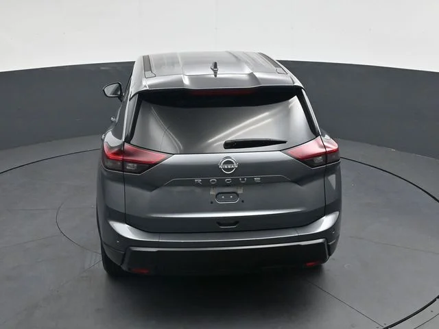 Used 2025 Gray Nissan SV image 25