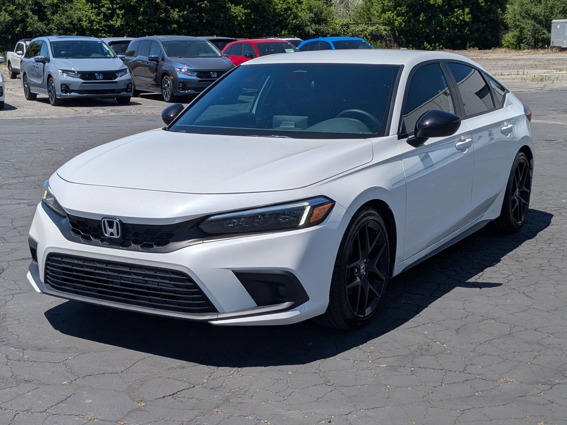 Used 2024 Platinum White Pearl Honda Sport image 8