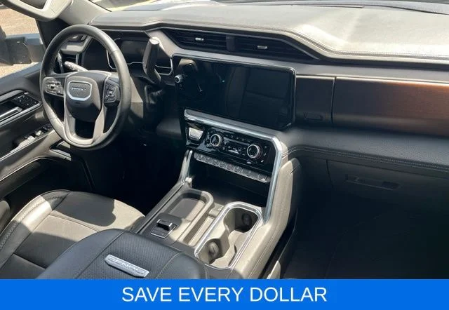 Used 2025 Silver GMC Denali image 18