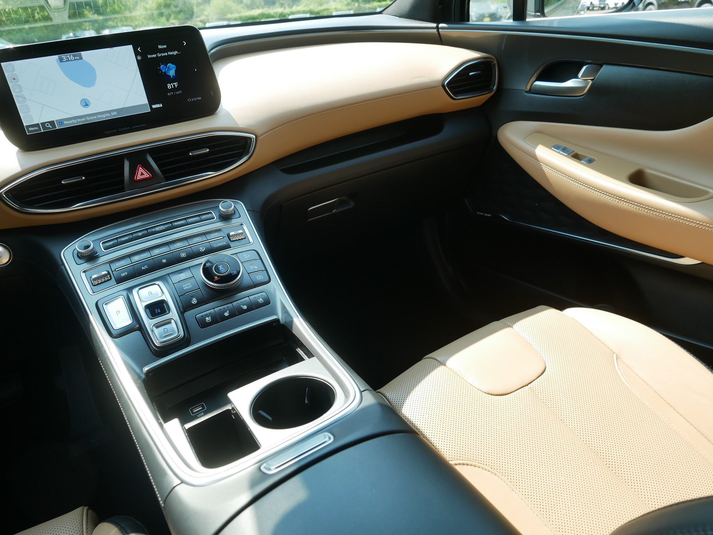 Used 2023 Hampton Gray Hyundai Calligraphy image 11