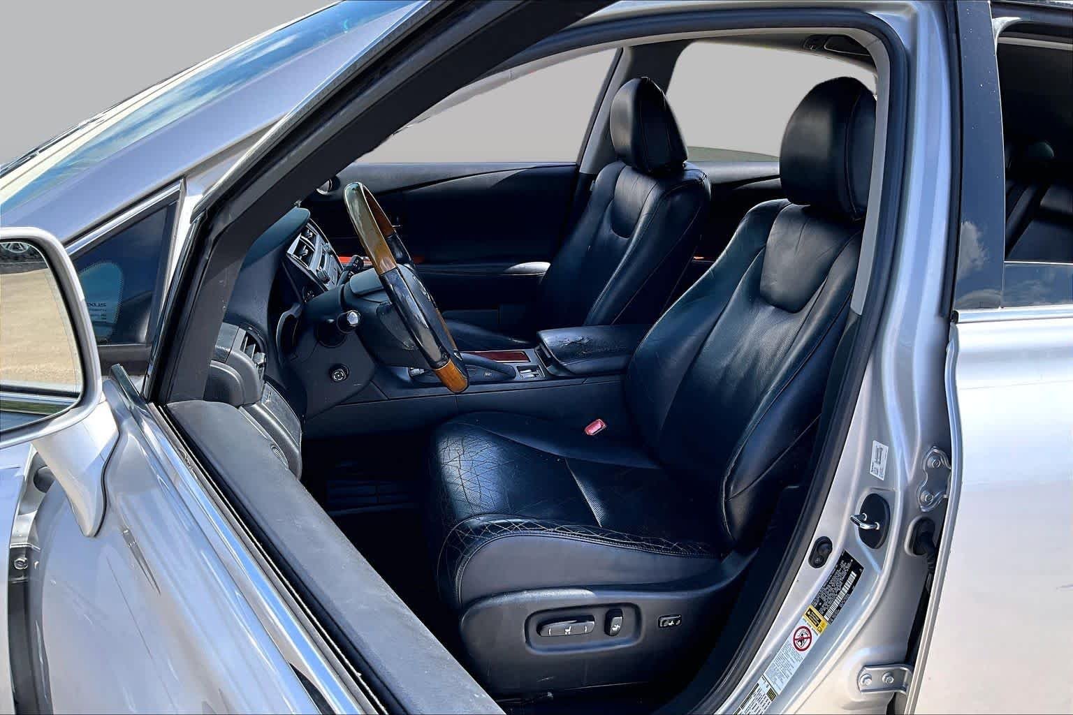 Used 2010 Tungsten Pearl Lexus  image 6