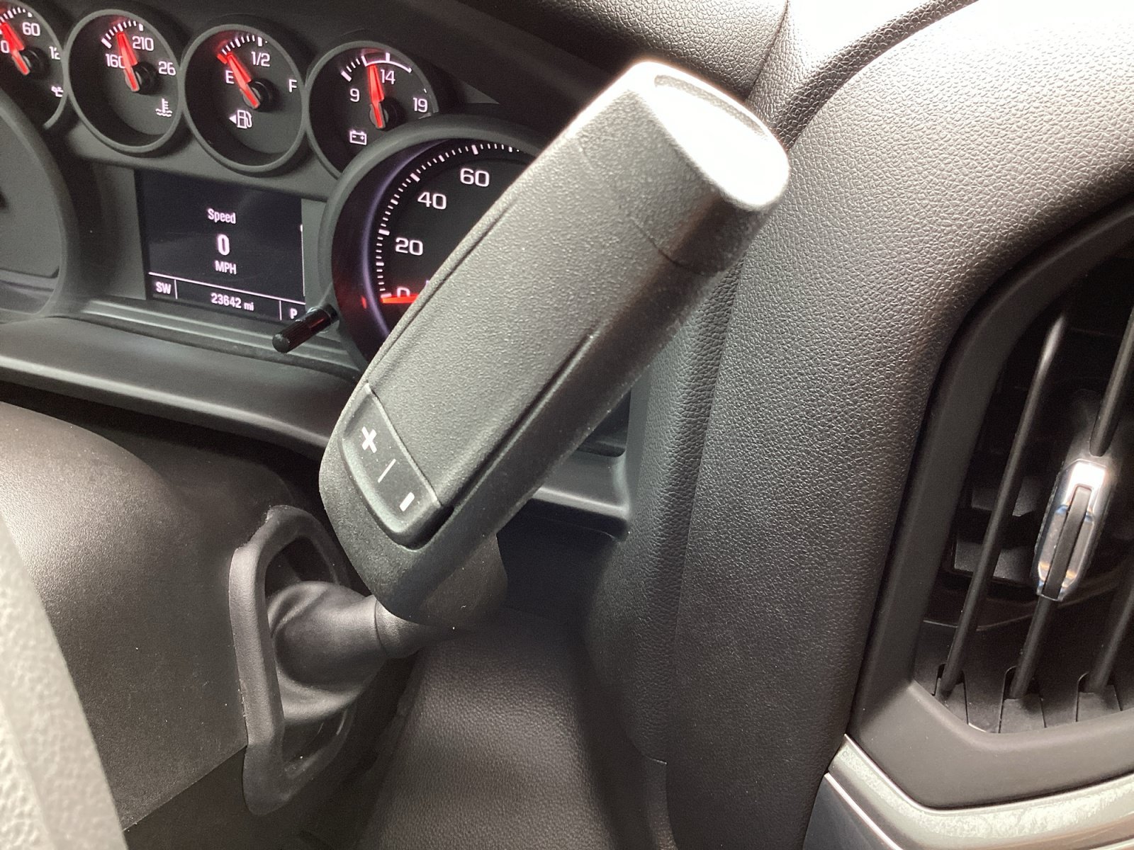 Used 2025 Summit White Chevrolet Custom image 24
