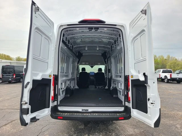 2023 Ford E-Transit Cargo Van Base - Photo 34