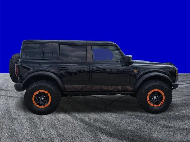 Used 2025 Black Ford Badlands image 3