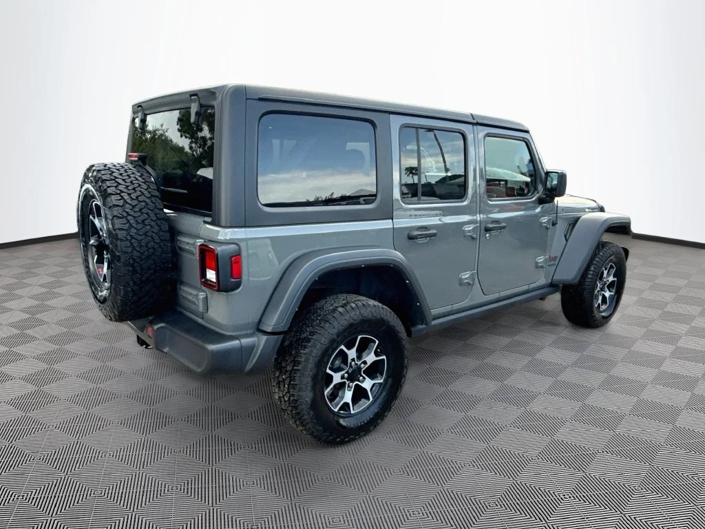 Used 2022 Gray Jeep Unlimited Rubicon image 6