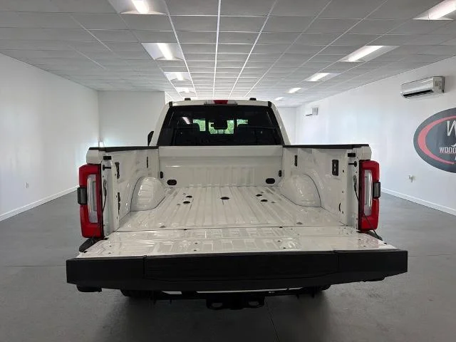 New 2026 Star White Metallic Tri-Coat Ford F-250® Platinum® image 27
