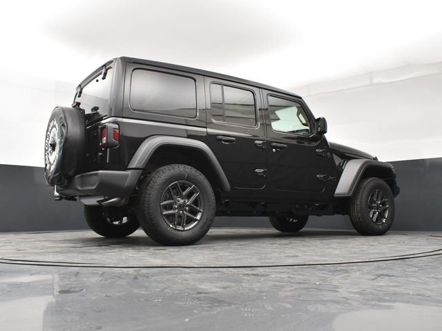 New 2026 Black Clear-Coat Exterior Paint Jeep Sport S image 24