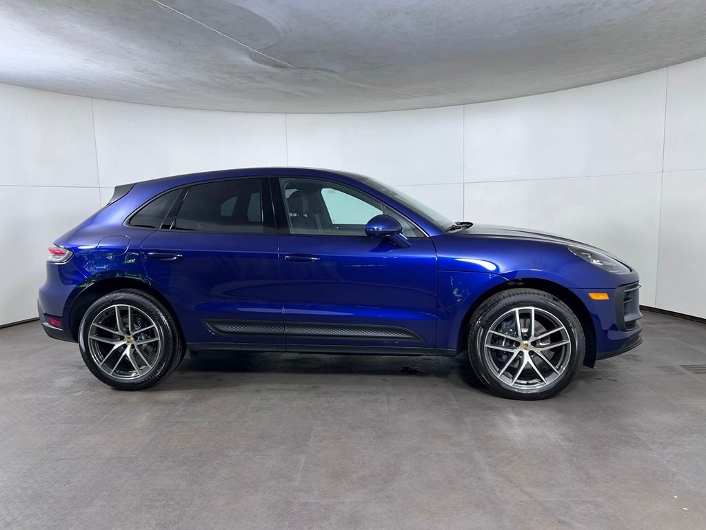 New 2026 Gentian Blue Metallic Porsche  image 8