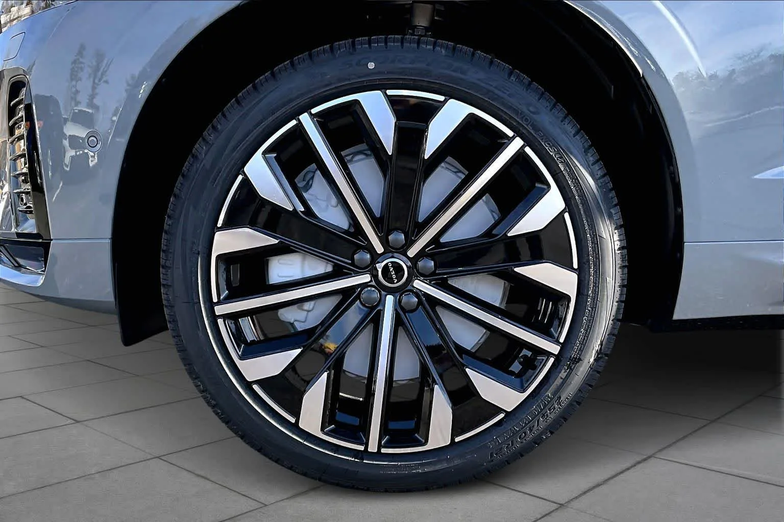 New 2026 Vapour Grey Volvo Ultra image 16