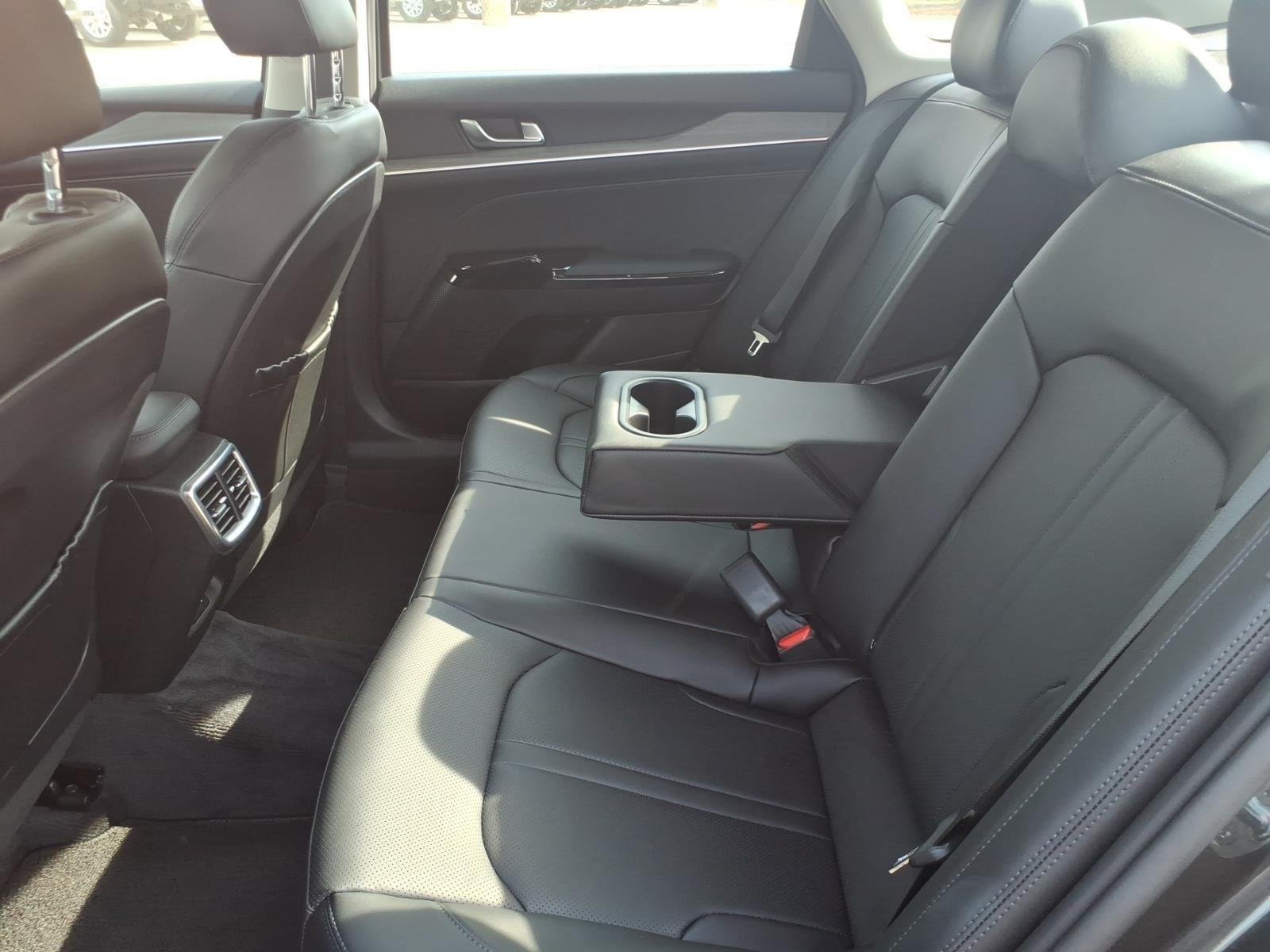 Used 2025 Interstellar Gray Kia EX image 26