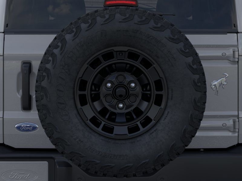 New 2026 White Ford Outer Banks image 24