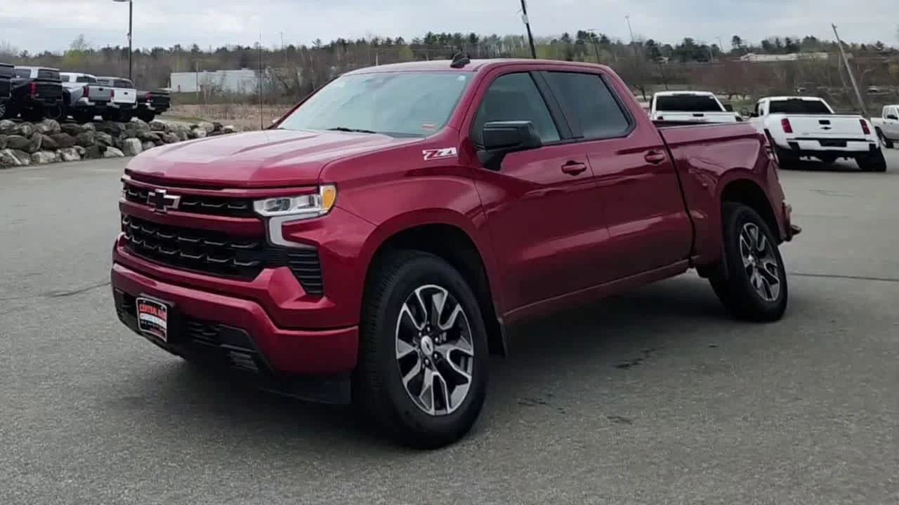 Used 2023 Radiant Red Tintcoat Chevrolet RST image 4