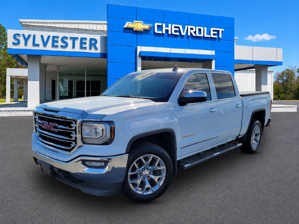 Used 2018 SUMMIT WHITE GMC SLT image 1