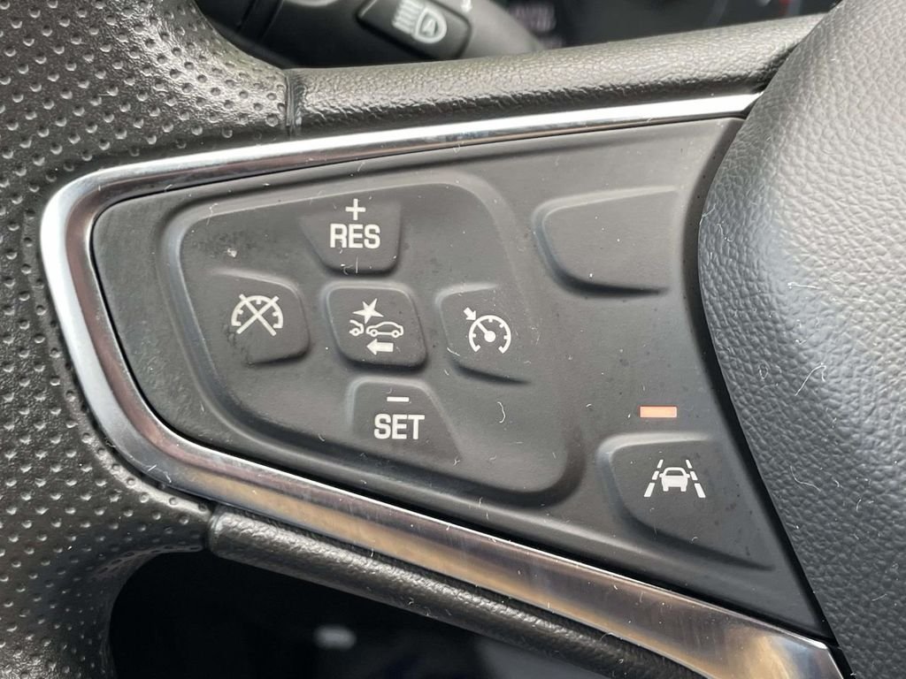 Used 2024 White Chevrolet LT image 19