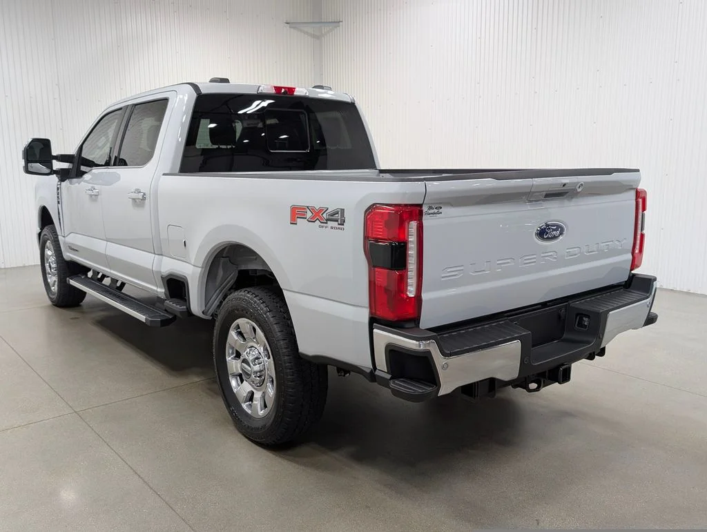 New 2026 Avalanche Ford F-250® Lariat® image 30