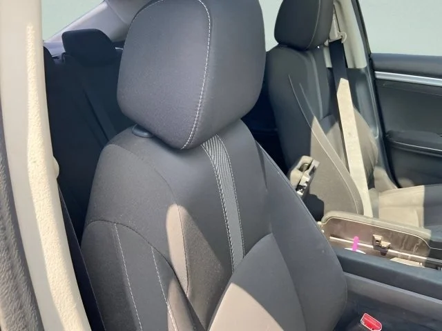Used 2018 Crystal Black Pearl Honda EX image 6
