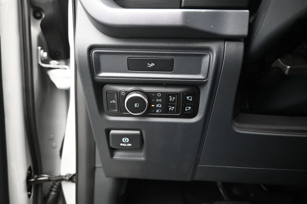 New 2026 Avalanche Ford XLT image 12