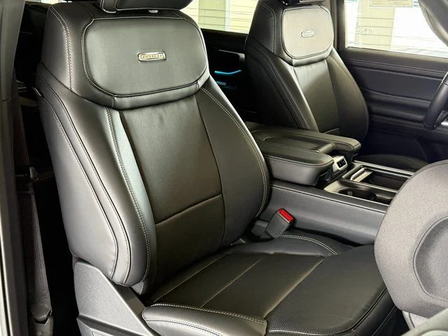 New 2027 Star White Metallic Tri-Coat Ford Platinum image 11
