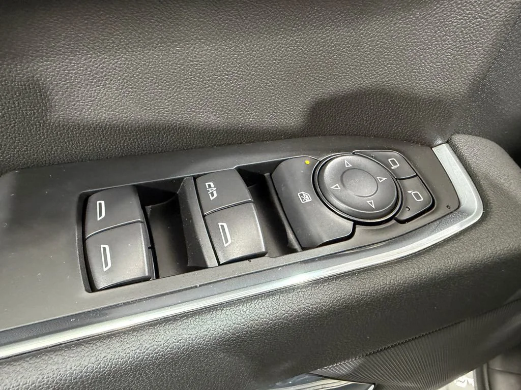 2026 Chevrolet Silverado 1500 LT - Photo 18