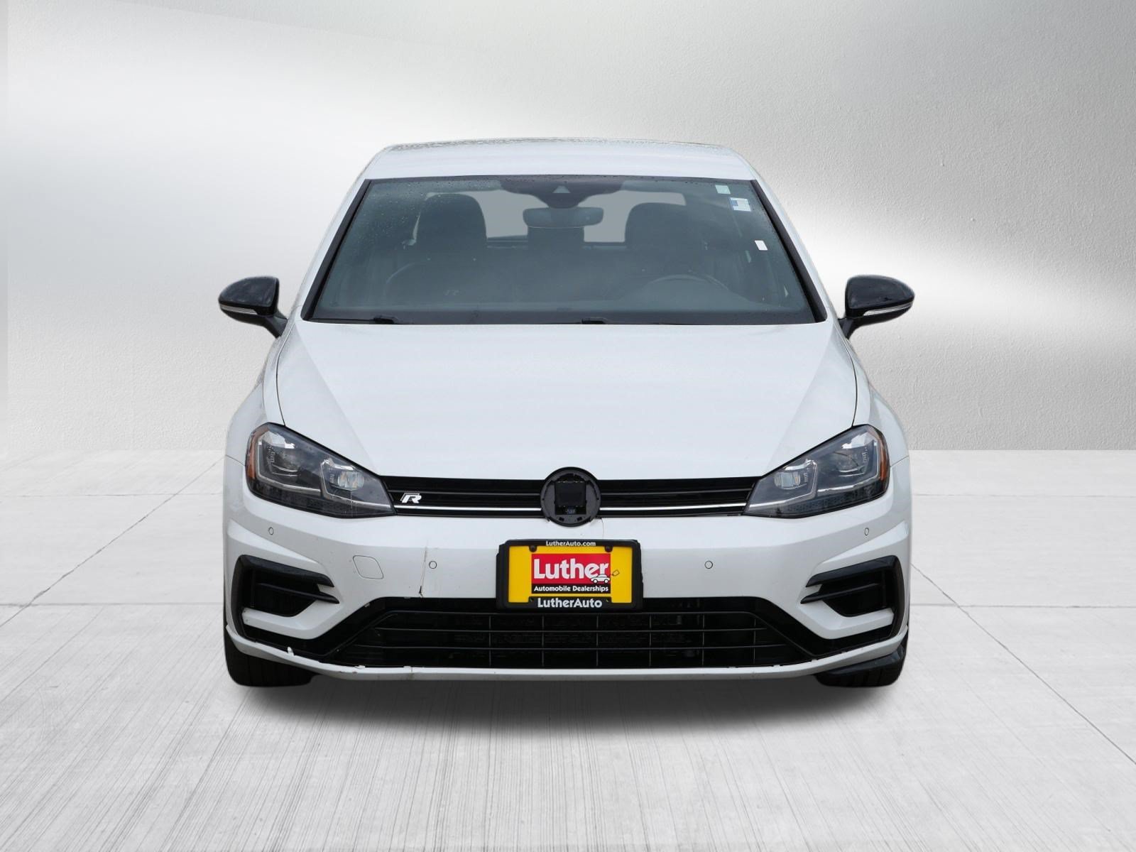 Used 2018 Oryx White Pearl Metallic Volkswagen HB W/DCC/ image 2
