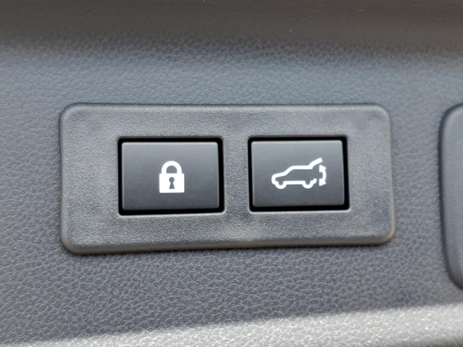 New 2026 CRYSTAL BLACK SILICA Subaru Premium image 13
