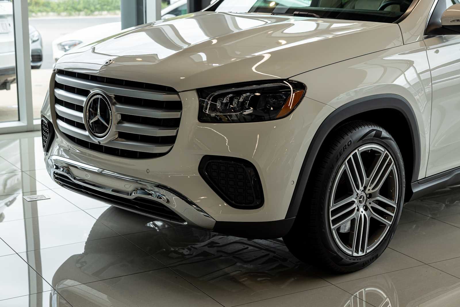 2026 Mercedes-Benz GLS Base - Photo 42