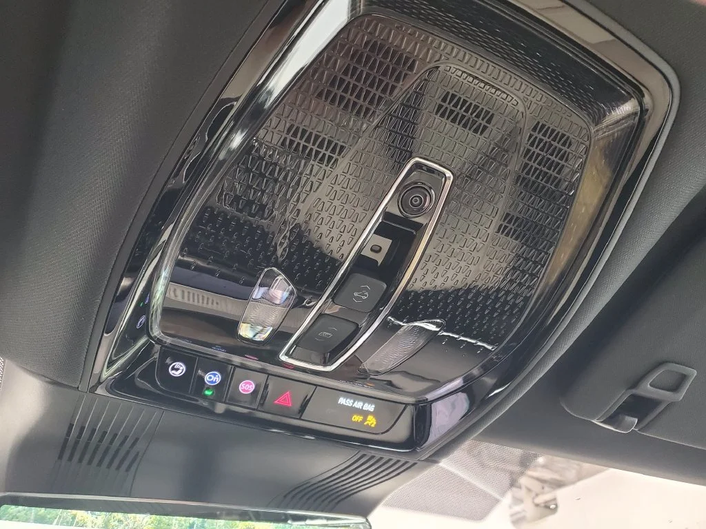 2027 Cadillac VISTIQ Sport - Photo 20