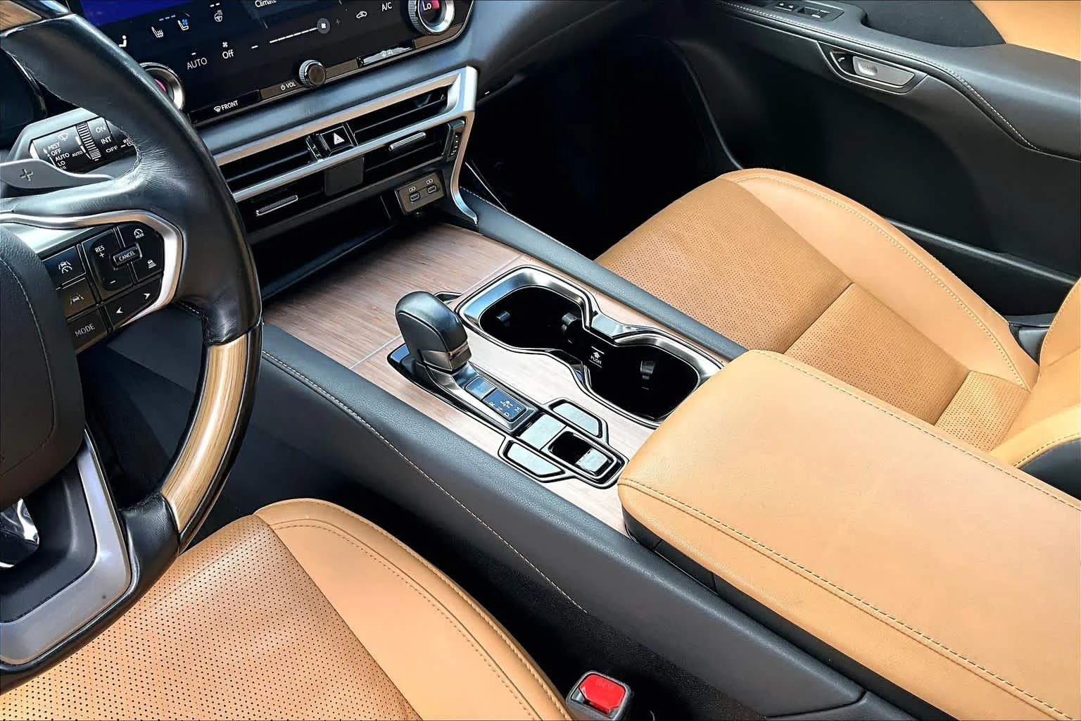 Used 2023 Caviar Lexus Premium Plus image 31