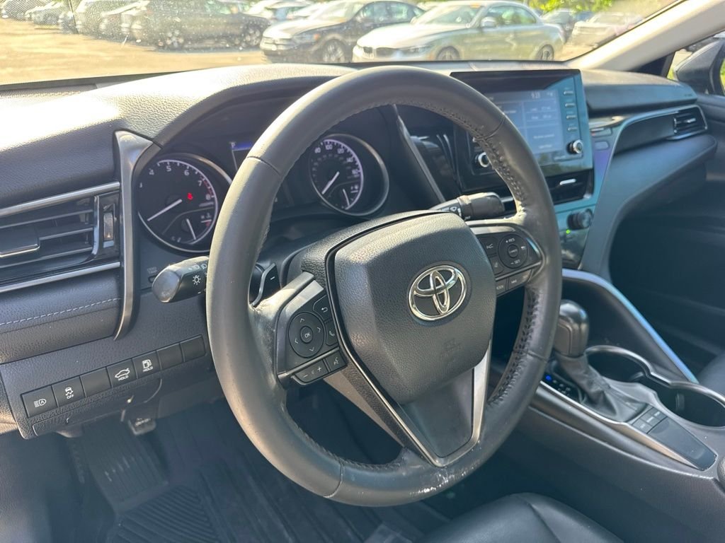 Used 2022 Black Toyota SE image 9