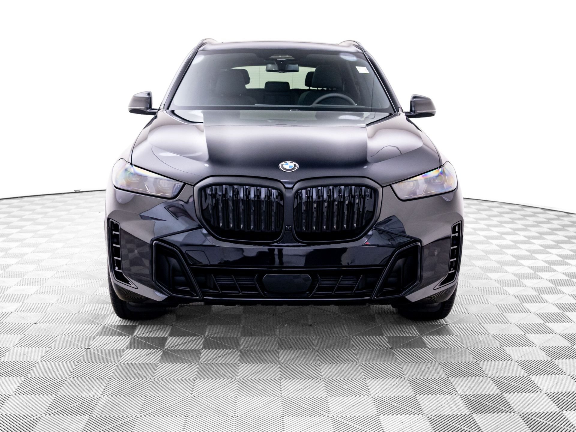 New 2026 Black Sapphire Metallic BMW xDrive40i image 10