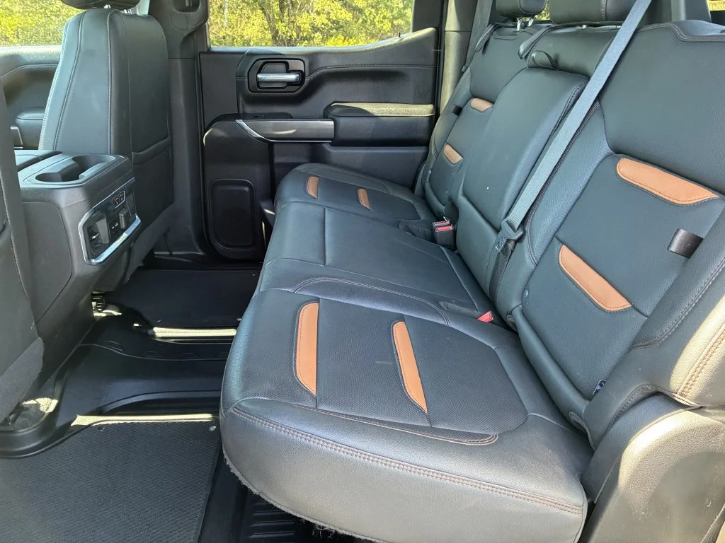 Used 2021 SUMMIT WHITE GMC AT4 image 18