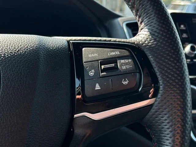 Used 2025  Honda Black Edition image 38