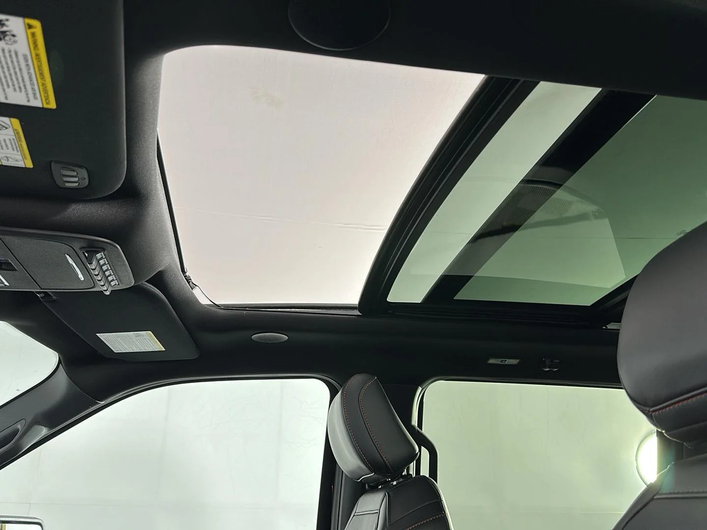 Used 2025 Agate Black Metallic Ford Raptor image 39
