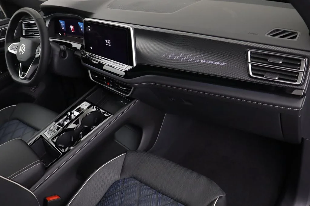 2026 Volkswagen Atlas Cross Sport SEL Premium R-LINE - Photo 21