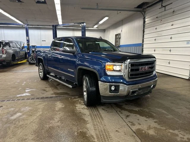 Used 2015 Blue GMC SLT image 11