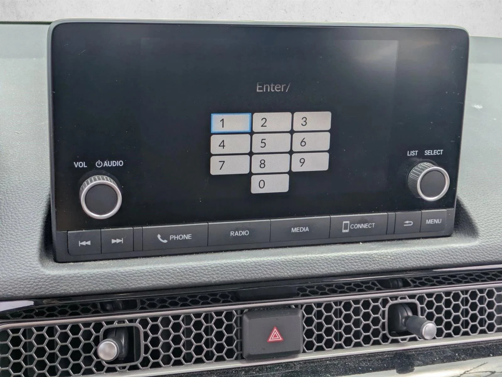 Used 2024 Lunar Silver Metallic Honda LX image 10