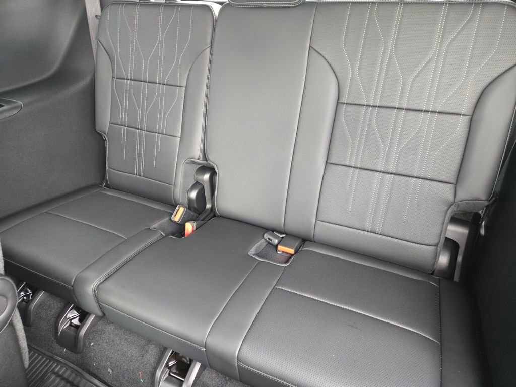 2026 Buick Enclave Avenir - Photo 8
