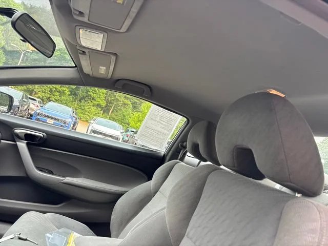 Used 2011 Silver Honda LX image 16