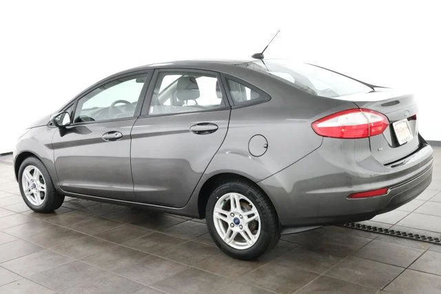 Used 2017 Gray Ford SE image 4