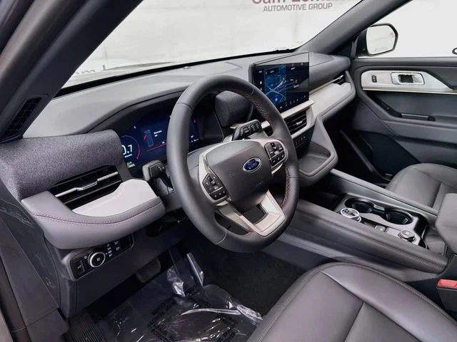 New 2027 Carbonized Gray Metallic Ford Active image 9