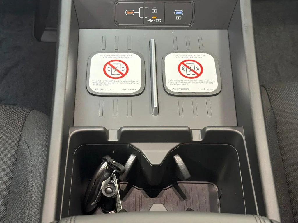 New 2027 Serenity White Hyundai SE image 18