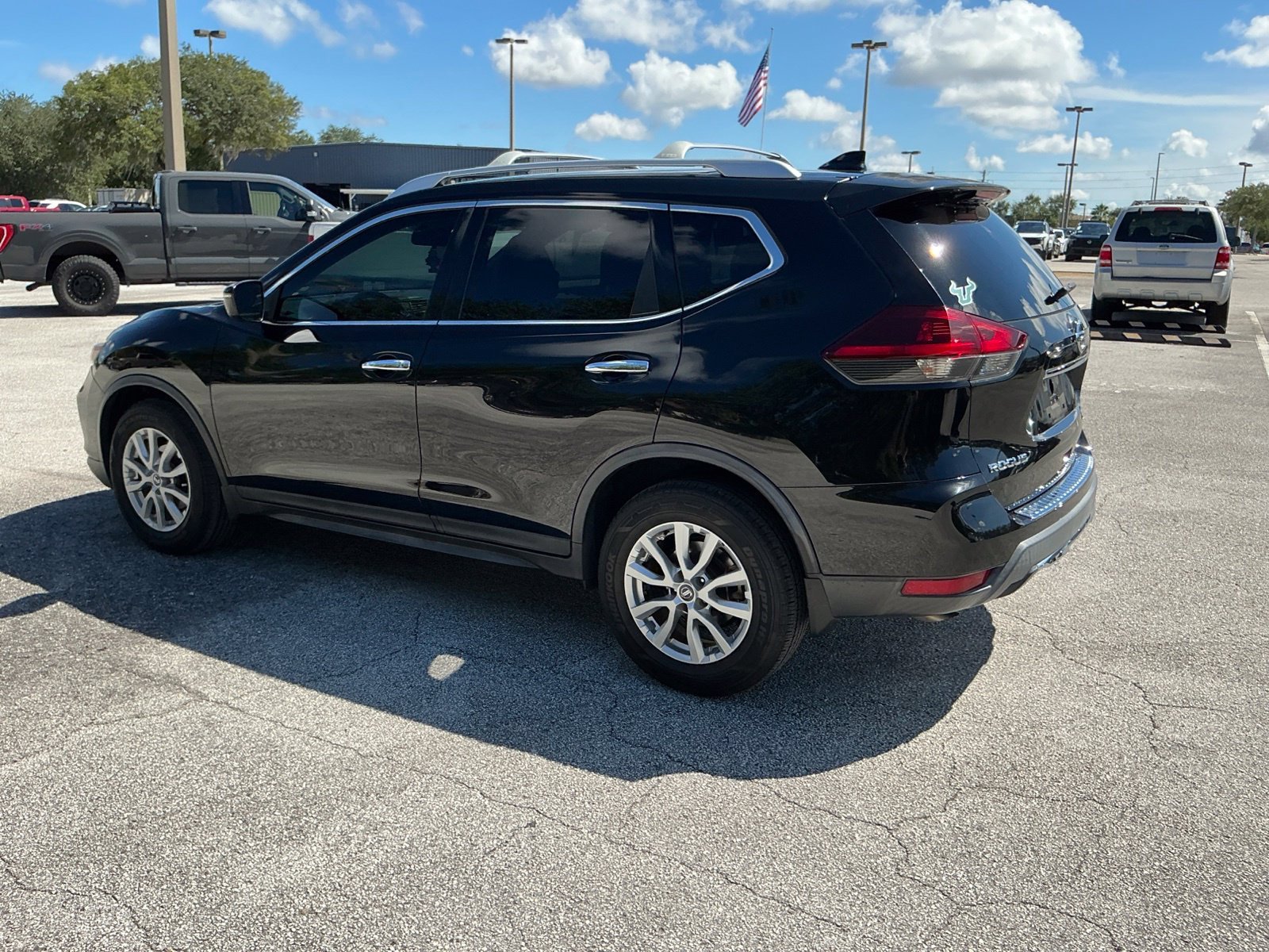 Used 2020 Black Nissan S image 6